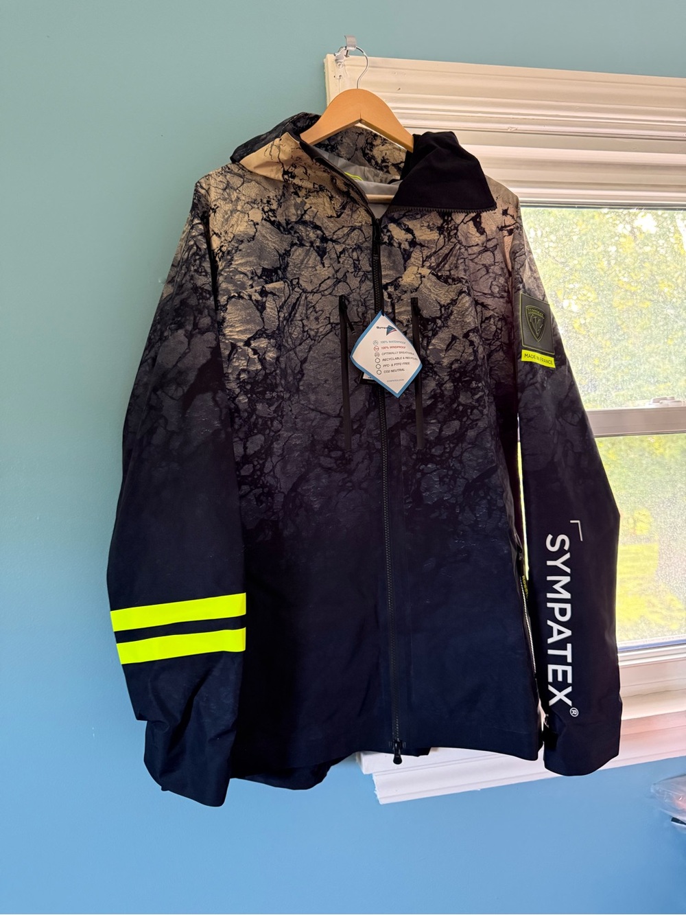 Snowboarding/Ski Jacket